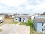 2703 Evergreen Circle - Photo 2