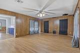 802 Ave A - Photo 10
