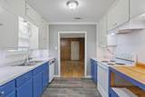 802 Ave A - Photo 11