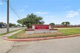 521 Southwest Parkway - Photo 17