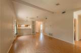 2515 Hickory Drive - Photo 2