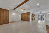2312 Windsor Drive - Photo 3