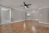 1725 Harvey Mitchell Parkway - Photo 17