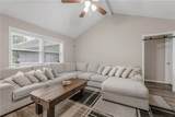 1213 Berkeley Street - Photo 2
