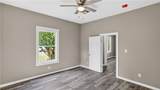 205 Banks Street - Photo 17