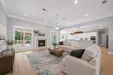 810 Plum Hollow Drive - Photo 2