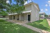 1406 Summit Street - Photo 2