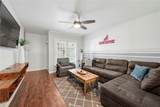1406 Summit Street - Photo 3
