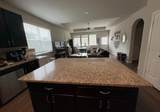 982 Crossing Drive - Photo 3