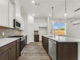 2904 Bombay Court - Photo 6