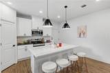 606 Banks Street - Photo 5
