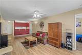 521 Southwest Parkway - Photo 5