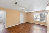 8111 Fm 2038 - Photo 15