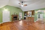 8111 Fm 2038 - Photo 3