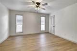 710 Chevy Chase - Photo 30