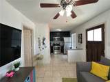 212 Montclair - Photo 3
