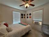 212 Montclair - Photo 7