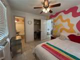 212 Montclair - Photo 8