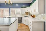 8307 Shadow Oaks - Photo 9