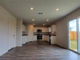 5584 Fox Bluff Drive - Photo 2
