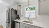 907 North Avenue - Photo 6