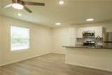 1501 Oakdale Circle - Photo 3