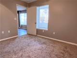 521 Southwest Parkway - Photo 14