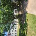 515 Southwest Parkway - Photo 32