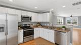 1725 Harvey Mitchell Parkway - Photo 3