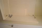 712 Wellesley Court - Photo 4