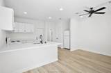 1105 E Main St - Photo 7