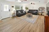 1017 Winding Road - Photo 5