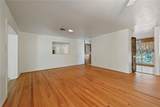 709 Esther Boulevard - Photo 10