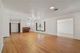 709 Esther Boulevard - Photo 11