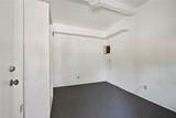 709 Esther Boulevard - Photo 20