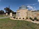 433 Cresent Bend - Photo 1