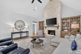 10104 Crown Point - Photo 7