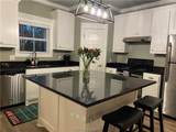 1637 Park Place - Photo 5