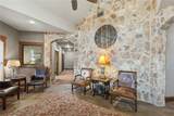 6750 Victoria Avenue - Photo 2
