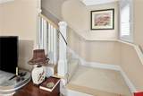1725 Harvey Mitchell Parkway - Photo 10
