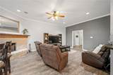 912 Emerald Dove Avenue - Photo 9