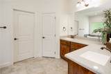 2124 Chestnut Oak Circle - Photo 17