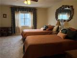 1102 Travis - Photo 30
