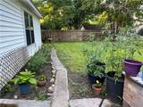 1102 Travis - Photo 38