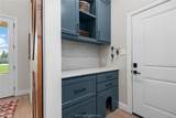 914 Axis Lane - Photo 22