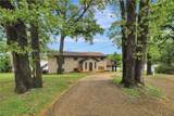 571 Lakeview Circle - Photo 3