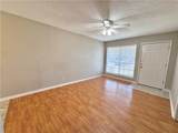 1529 Hillside Drive - Photo 3