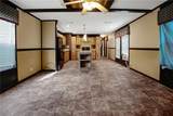 1045 Lakeview Drive - Photo 4