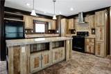 1045 Lakeview Drive - Photo 5