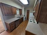 400 Nagle Street - Photo 2